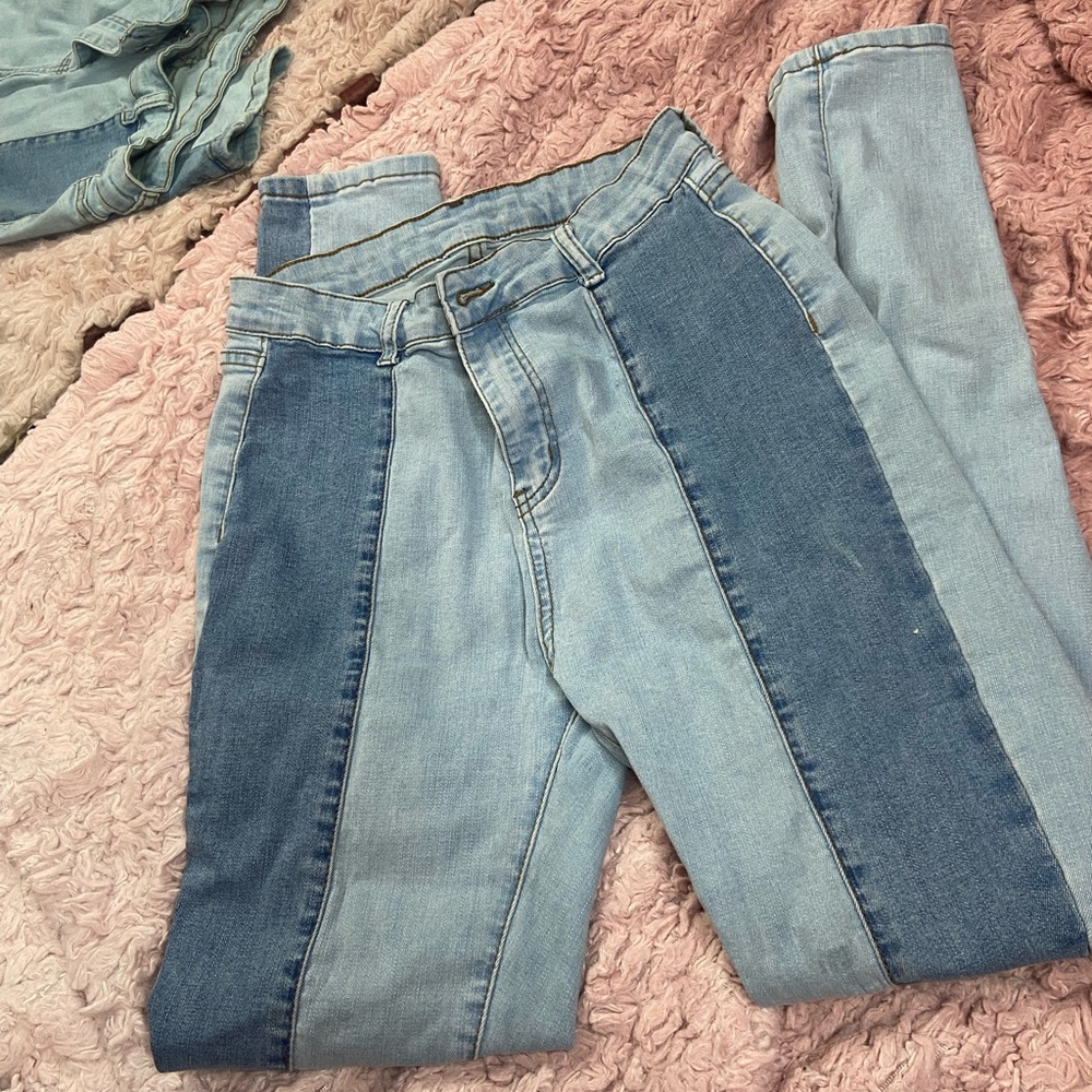 Two tone blue Jeans
